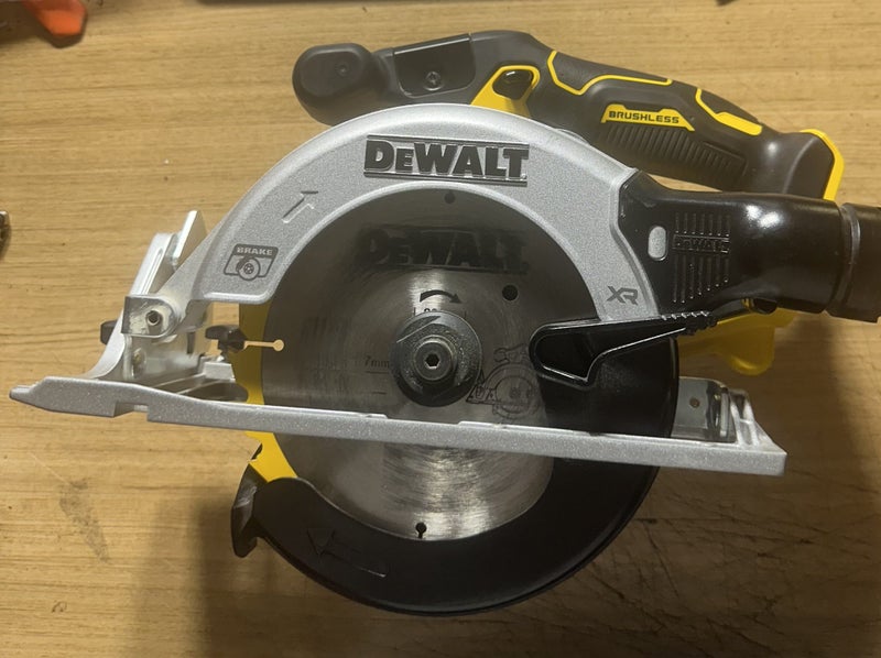 DeWalt DCS565 18V XR Cordless Brushless 165mm Circular Saw Carousel 1