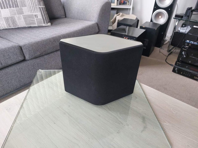 PHILIPS FIDELIO AW5000/10 WIRELESS HI-FI SPEAKER Carousel 2