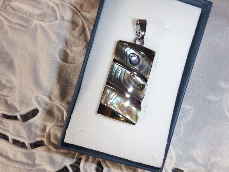 NEW - Natural Paua / Abalone Pendant - #ABP1 Carousel 2