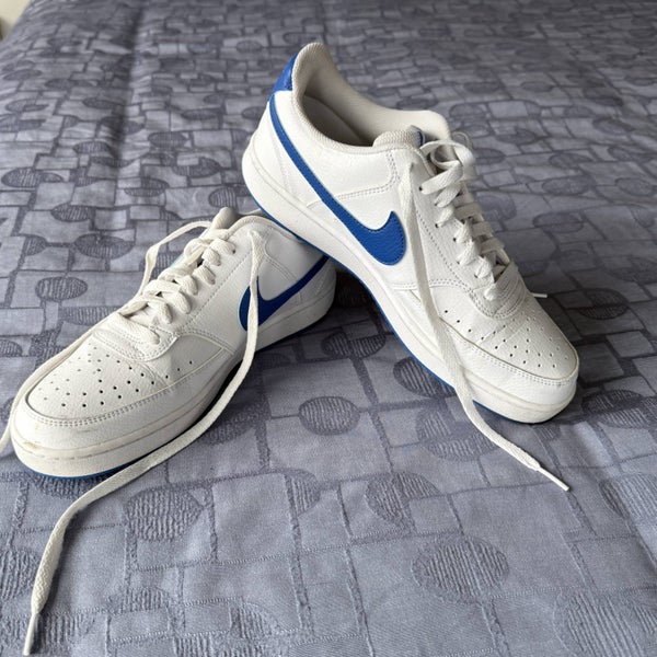 Nike Mens Court Vision Low size US9 Carousel 1