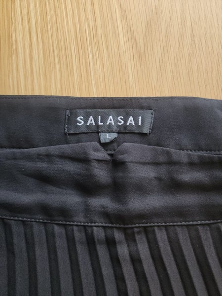 Salasai pleated Skirt Sz 12 Carousel 2