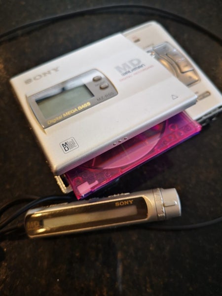 Sony Mz-R50 portable minidisc recorder Carousel 1