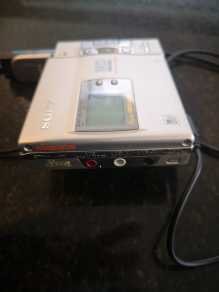 Sony Mz-R50 portable minidisc recorder Carousel 2