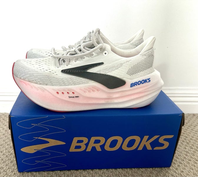 Brooks Glycerin Max Running Shoe Carousel 1