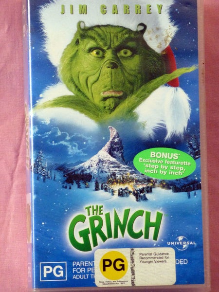 THE GRINCH: Featuring Jim Carrey, in VHS Carousel 1
