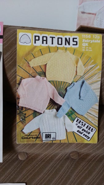 PATONS BABY JUMPERS KNITTING PATTERN 1156 Carousel 1