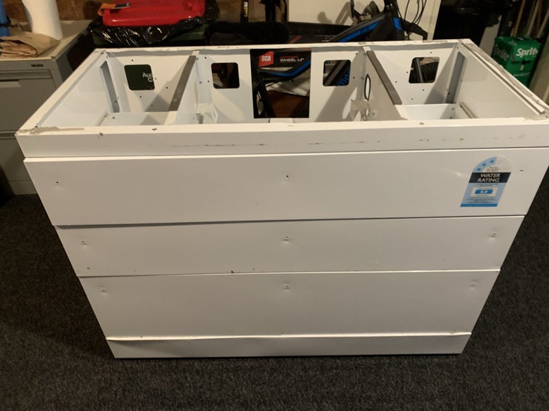 Ex -Laundry cabinet Carousel 1
