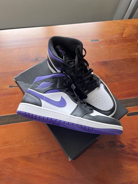 Jordan 1 court purple Carousel 1