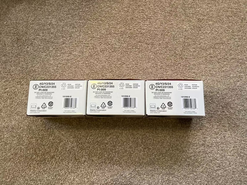 Brand New Makita XGT High Output Lithium Ion Battery 40V 4Ah BL4040F x 3 Carousel 2