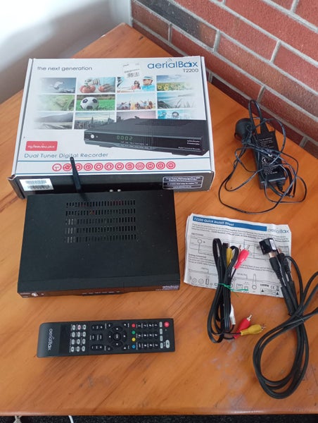 Aerialbox T2200 Freeview Digital TV Recorder 1TB Carousel 1