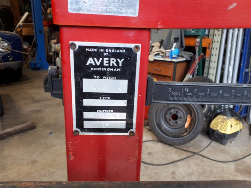 Avery 250kg floor scales Carousel 1