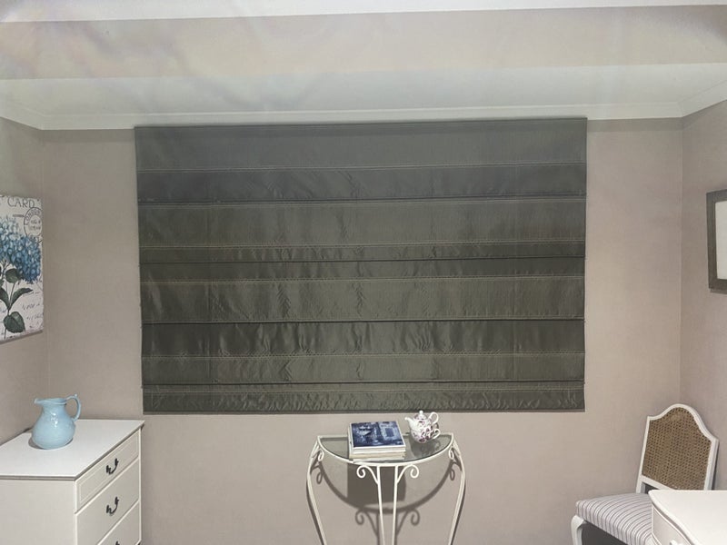 Roman blind Carousel 1