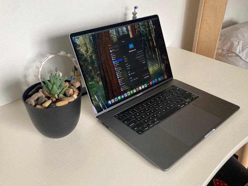MacBook Pro (16-inch) – Refurbished, High-End Powerhouse 2020 Model62863848420353112