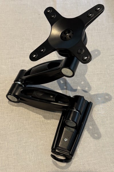 SANUS VM3 FULL MOTION TV MOUNT Carousel 1