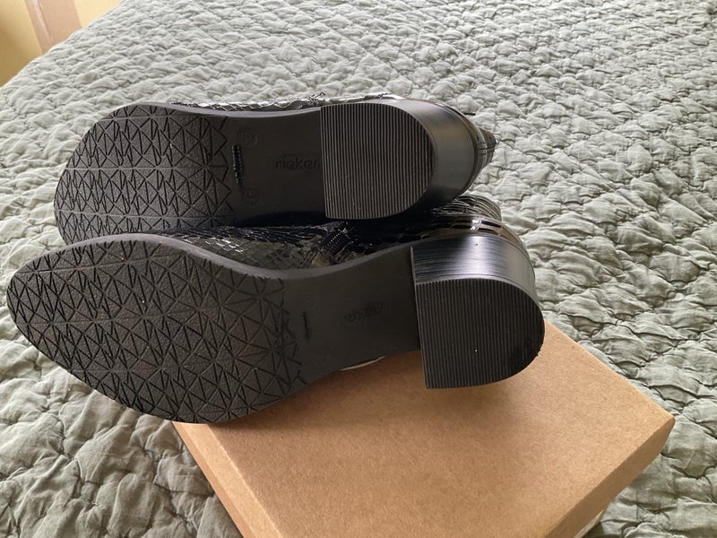 Womens boots Carousel 6