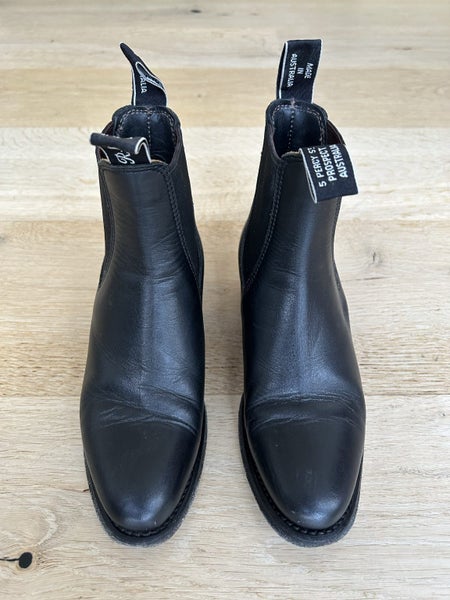 R M Williams boots - size 6 Carousel 1