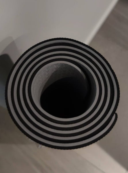 yoga mat Carousel 2