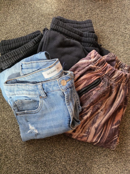 Boys Bulk lot size 12 Carousel 4