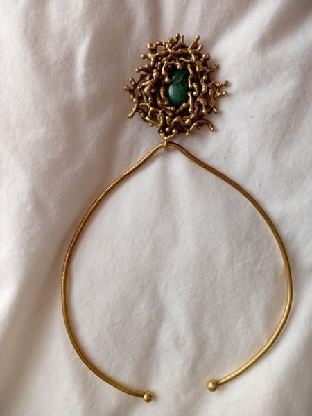 Unusual retro necklace Carousel 1