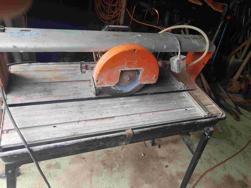 DRAW SAW< TILE CUTTER ?? Carousel 2