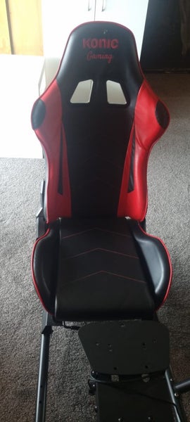 Konic Racing Cockpit Carousel 2