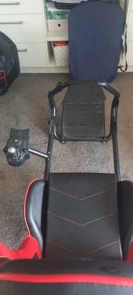 Konic Racing Cockpit Carousel 4