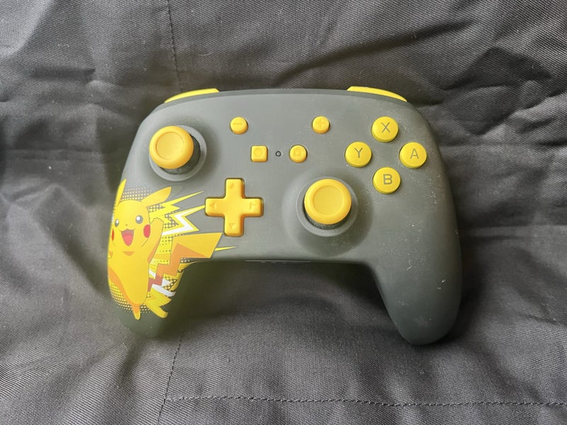 Nintendo Switch OLED Bundle Carousel 11