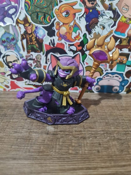 SKYLANDERS MYSTICAT Carousel 1