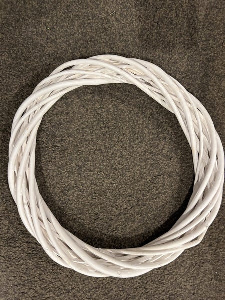 13x white craft wreaths Carousel 1
