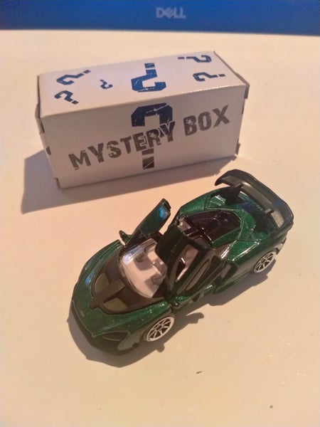 Majorette Mystery Box McLaren Senna Carousel 1