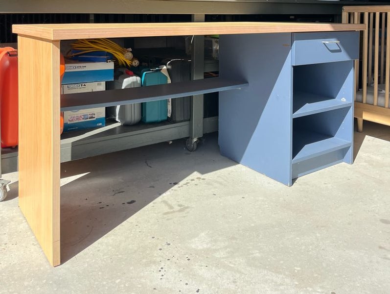 Melteca Blue Office Desk with Woodgrain Top Carousel 1