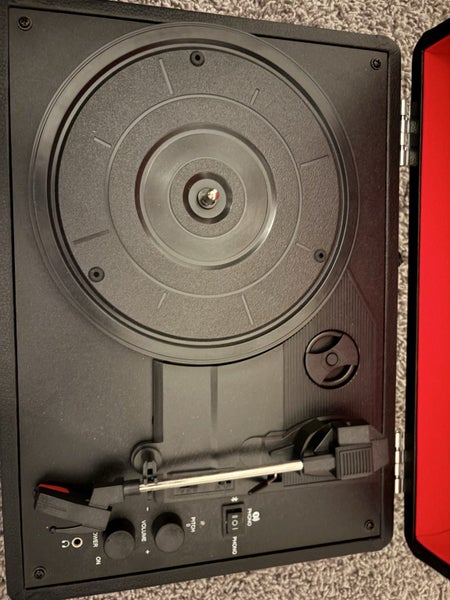 Crosley Cruiser Bluetooth Portable Turntable Carousel 2