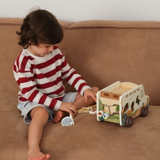 Prairie Adventurer Truck Carousel 2