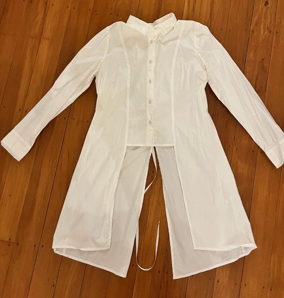 Taylor White Shirt Carousel 1