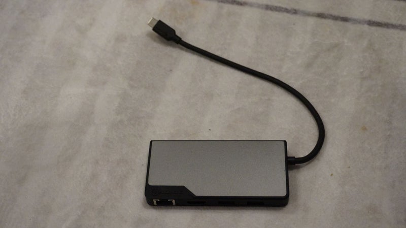 Alogic USB-C Dongle Hub Carousel 1