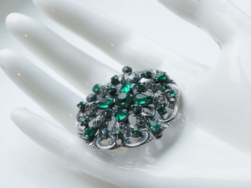 Vintage Green Crystal Brooch Pin -Prong Set Austrian Crystals Carousel 3