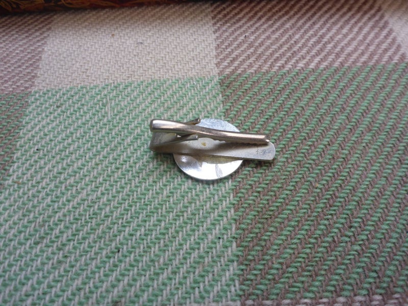 Awesome Vintage NZ Numbered 451 Badge Tie Clip New Zealand Carousel 2
