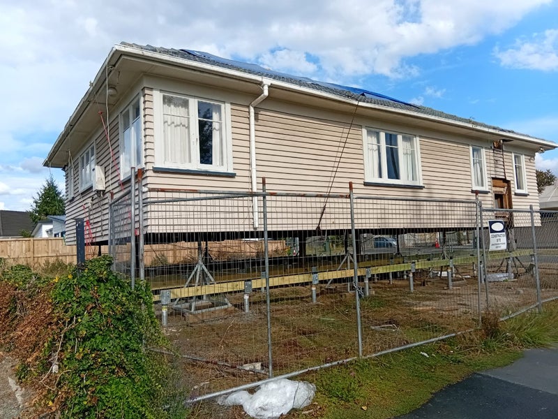 Relocatable house wanted Carousel 1