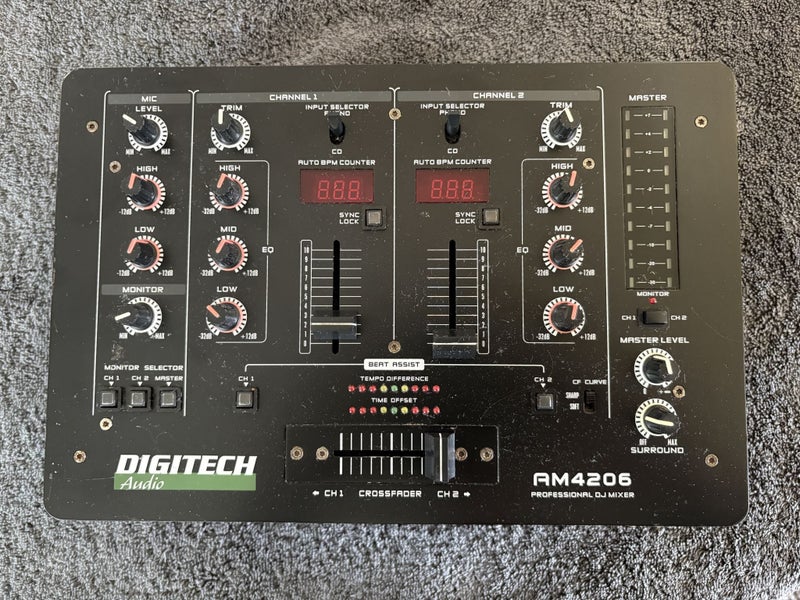 DJ Mixer - Digitech RM4206 Four Channel Mixer Carousel 1