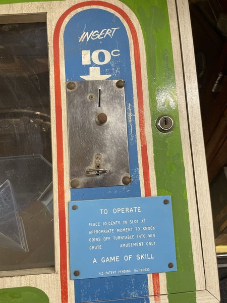 Coin Shower 1970/80’s Carousel 2