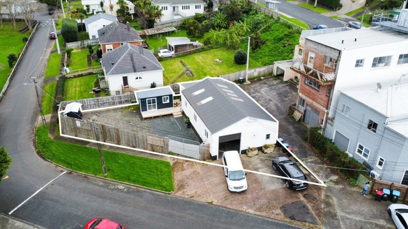 Image 1 of 11