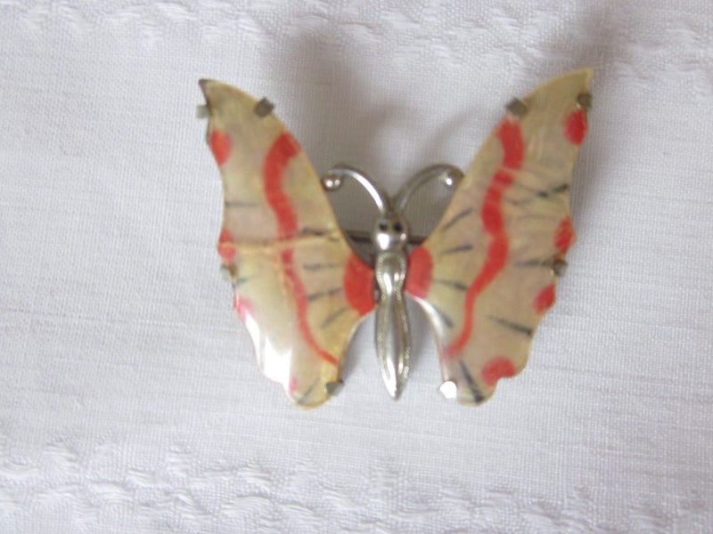 Vintage Lovely Celluliod Butterfly Brooch Carousel 2