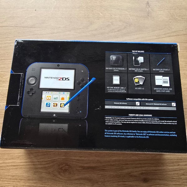 Nintendo 2DS Black/Blue Boxed Console Mariokart 7 - Like New Carousel 2