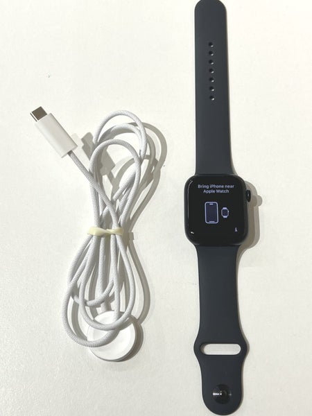 DT Deal! Apple Watch Series 9 GPS 45mm Midnight Alum Black Sport Band (M/L) Carousel 2