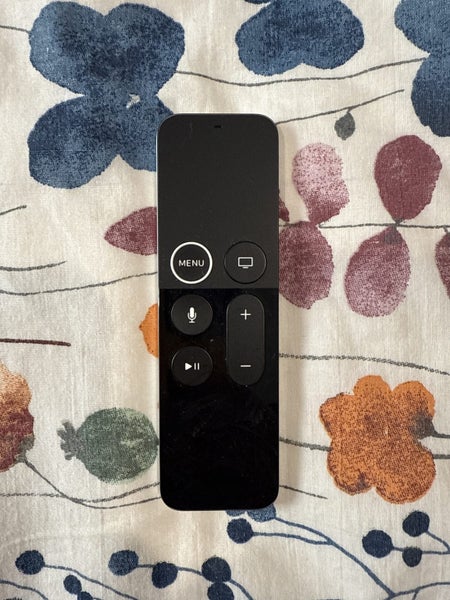 Apple TV 4K with remote Carousel 3