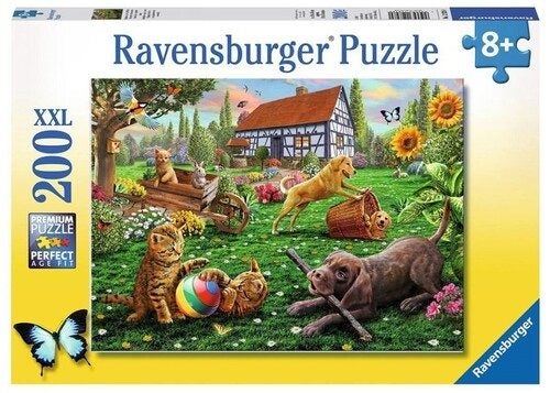 Ravensburger Puzzle 200pc XXL - Playing in the Yard Carousel 1