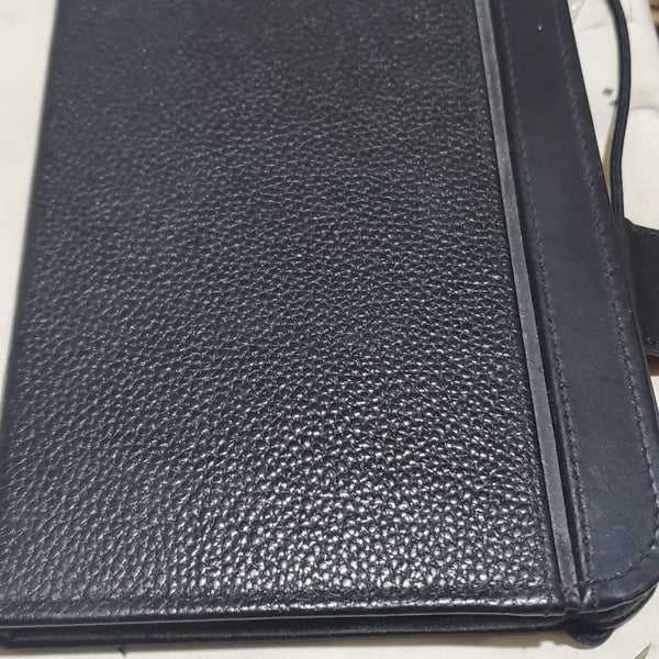 AMAZON KINDLE 3RD GENERATION GOOD WORKING ORDER Carousel 5