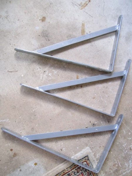 3 x steel brackets Carousel 1