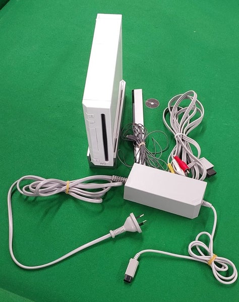 ** Nintendo Wii Fit Bundle ** Carousel 2
