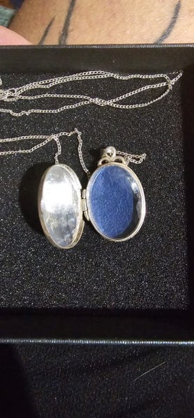 Sterling silver locket and chain Carousel 2